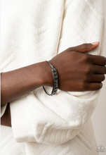 Load image into Gallery viewer, Vertigo Views Black Cuff