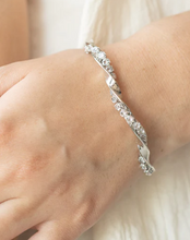 Load image into Gallery viewer, Twinkling Twist White Cuff