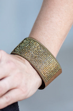 Load image into Gallery viewer, Glitter Gossip Brass Wrap