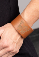 Load image into Gallery viewer, Flirty Flutter Brown Wrap