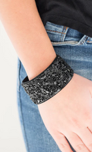 Load image into Gallery viewer, Crush Rush Black Wrap