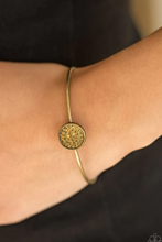 Load image into Gallery viewer, Modern Day Diva Brass Cuff