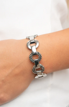 Load image into Gallery viewer, Revolutionary Romantic Silver Cuff