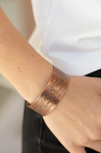 Load image into Gallery viewer, Garden Variety Copper Cuff