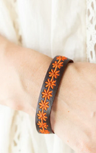 Load image into Gallery viewer, Wildflower Wayfarer Orange Wrap
