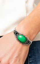 Load image into Gallery viewer, Springtime Trendsetter Green Cuff