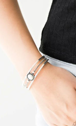 Borderline Borderline White Cuff
