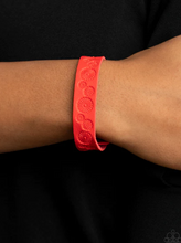 Load image into Gallery viewer, Follow the Wildflowers Red Wrap