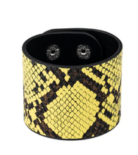 Load image into Gallery viewer, The Rest Is Hiss-tory Yellow Wrap