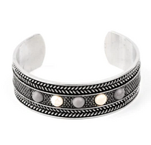 Load image into Gallery viewer, Quarry Quake Silver Cuff