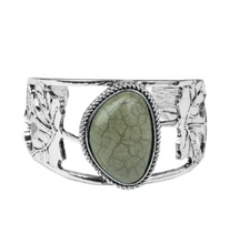 Load image into Gallery viewer, Sahara Seasons Green Cuff