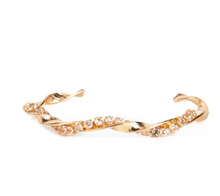 Load image into Gallery viewer, Twisted Twinkle Gold Cuff