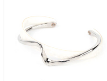 Load image into Gallery viewer, Craveable Curves White Cuff