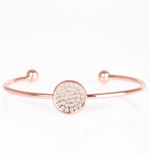 Load image into Gallery viewer, Modern Day Diva Copper cuff
