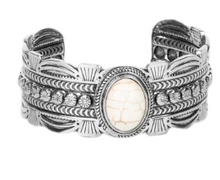 Load image into Gallery viewer, Desert Stroll White Cuff