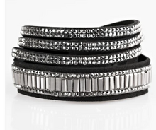 Load image into Gallery viewer, Just In Showtime Black Double Wrap