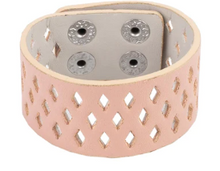Load image into Gallery viewer, Glamp Champ Pink Wraps