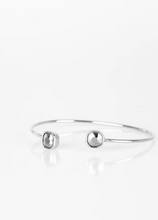 Load image into Gallery viewer, Totally Traditional Silver cuff