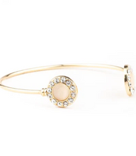 Load image into Gallery viewer, Instant Illumination Gold Cuff