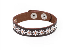 Load image into Gallery viewer, Wildflower Wayfarer White Wrap