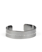 Load image into Gallery viewer, Raw Razzle Black Cuff