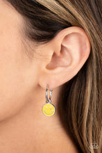 Load image into Gallery viewer, Subtle Smile Yellow Earring