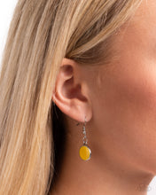 Load image into Gallery viewer, Harmonizing Hotspot  Yellow Necklace