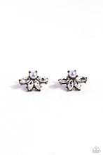 Load image into Gallery viewer, Stellar Showcase Brass Post Earrings