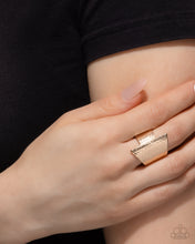 Load image into Gallery viewer, Metallic Shade Gold Ring