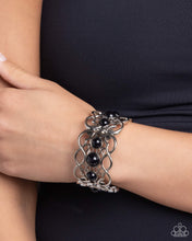 Load image into Gallery viewer, Very Versailles Black Bracelet