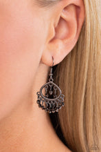 Load image into Gallery viewer, Persian Persuasion Black Earrings