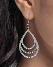 Load image into Gallery viewer, Sojourn Shimmer White Earring