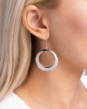 Load image into Gallery viewer, Retro Radius Silver Earrings