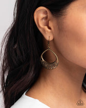 Load image into Gallery viewer, Island Ambrosia Brass Earrings