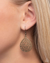 Load image into Gallery viewer, Valley Estate Brass Earrings