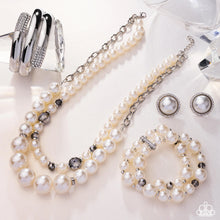 Load image into Gallery viewer, Fiercely 5th Avenue Fashion Fix August 2025 (F50)