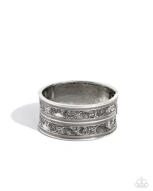 Eclectic European Silver Hinged Bracelet