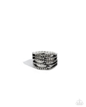 Load image into Gallery viewer, Streamlined Showdown Silver Ring