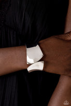 Load image into Gallery viewer, Sheared Sass Silver Bracelet