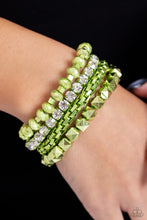 Load image into Gallery viewer, Punk Pattern Green Bracelet
