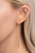 Load image into Gallery viewer, Emblematic Elegance Gold Necklace - J