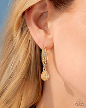Load image into Gallery viewer, Glimpses of Malibu Spirited Softness Gold Fashion Fix Set April 2025