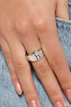 Load image into Gallery viewer, Monogram Memento Silver Skinny Band Ring - H
