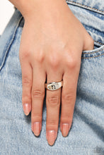 Load image into Gallery viewer, Monogram Memento Silver Skinny Band Ring - N