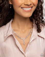 Load image into Gallery viewer, Executive Embellishment Gold Necklace