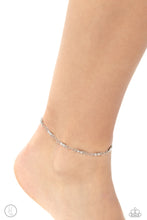 Load image into Gallery viewer, Simple Sass White Anklet