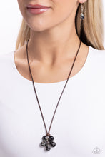 Load image into Gallery viewer, Budding Badlands Black Necklace