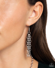 Load image into Gallery viewer, Trendy Tribute Red Necklace
