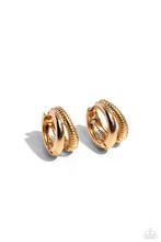 Load image into Gallery viewer, Textured Tremolo Gold Earrings