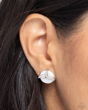 Load image into Gallery viewer, Mermaidcore White Post Earrings